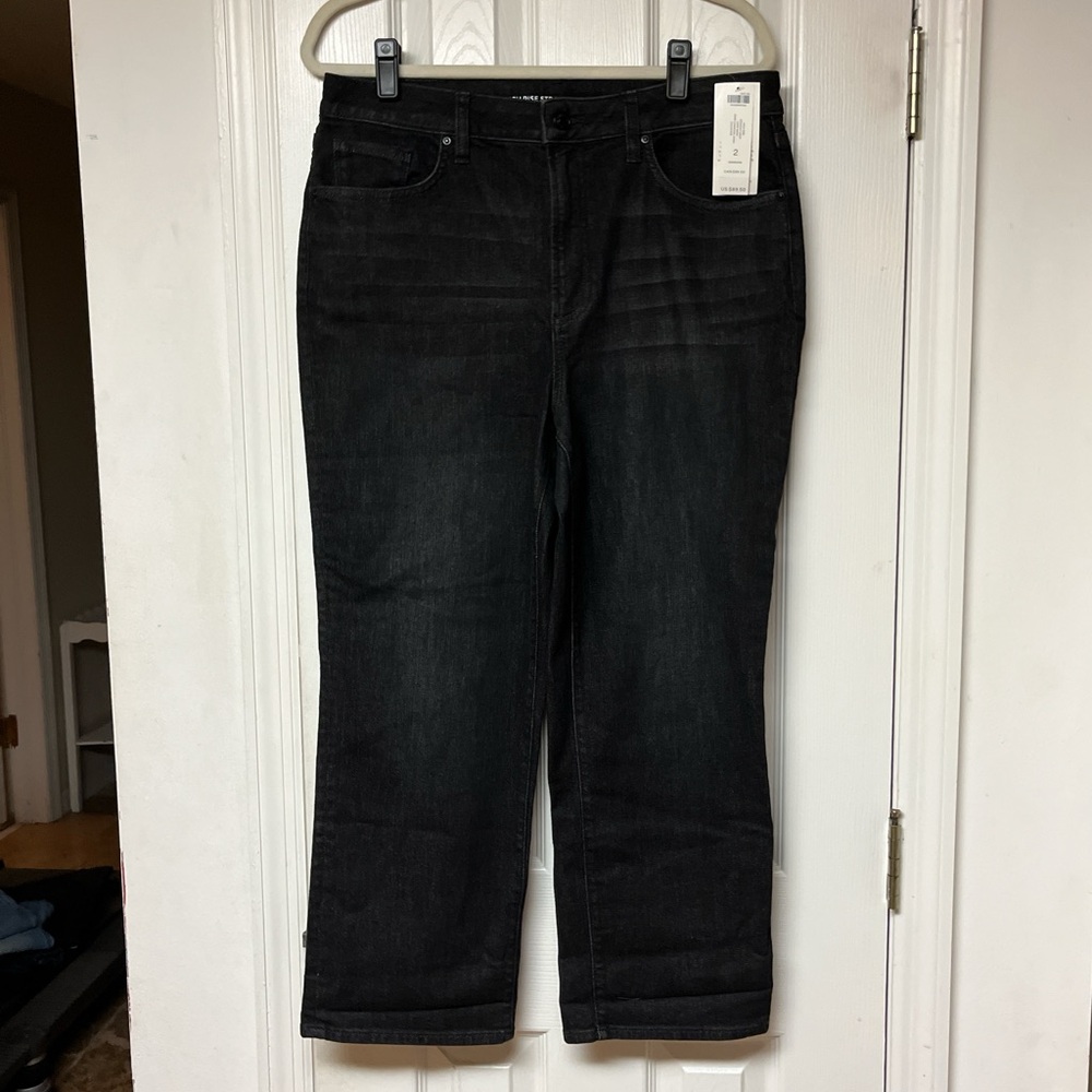NWT Chico’s High Rise Straight Leg Crop Jeans in Dark Charcoal Wash